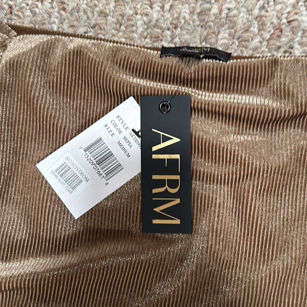 Long sleeve off the shoulder top - Picture 2 of 4
